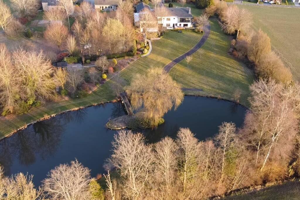 Week-end détente pour 4 pers. , piscine , jacuzzi Gouvy Exterior foto